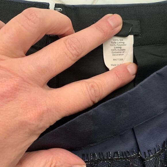𝅺JCREW navy blue & black mini skirt satin & lace pleated mini skirt sz 4 EUC - Picture 5 of 11